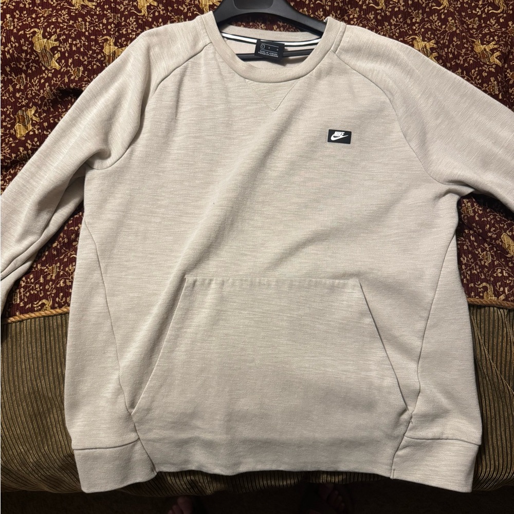 Nike Men's Beige Crewneck Sweater